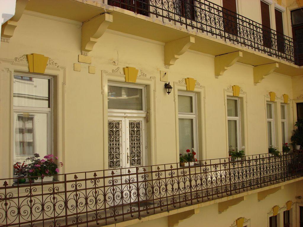 Jókai Apartment Budapest Szoba fotó