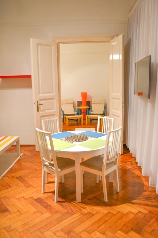 Jókai Apartment Budapest Szoba fotó
